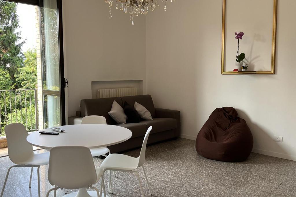 La Casa Di Antoine Leilighet Cesano Maderno Eksteriør bilde